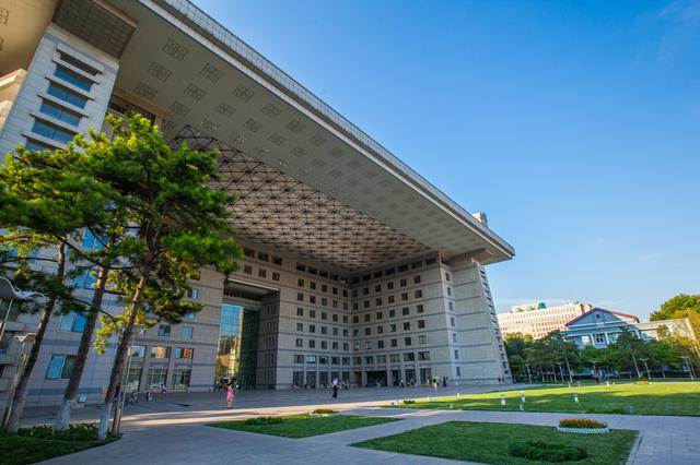 北京师范大学(北京师范大学珠海校区)